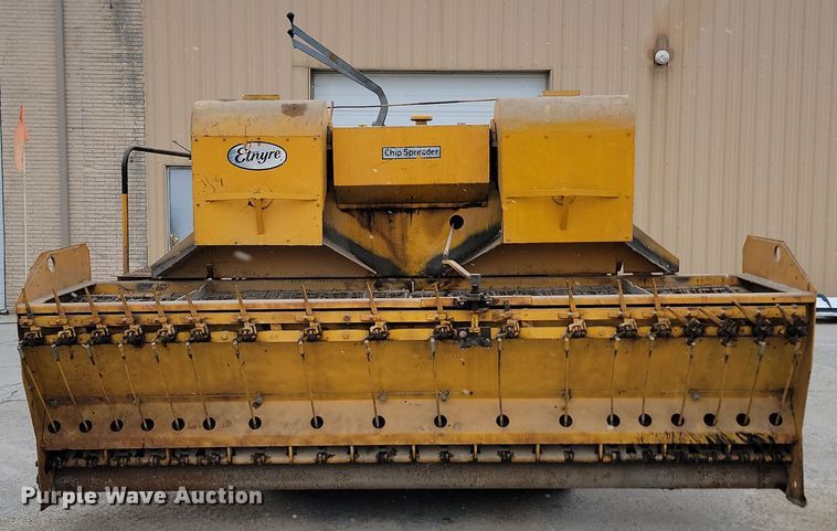 image for item KU9071 Etnyre  chip spreader