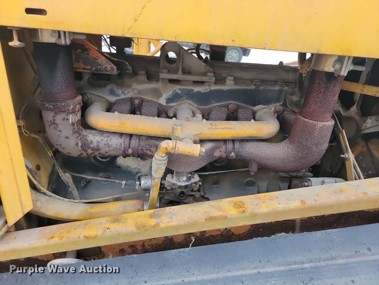 image for item KU9071 Etnyre  chip spreader