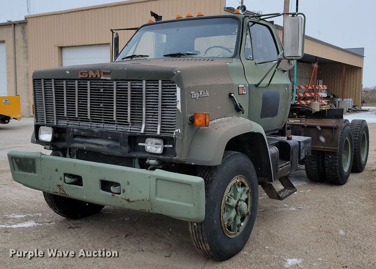 image for item KU9072 1984 GMC ME6500  semi truck