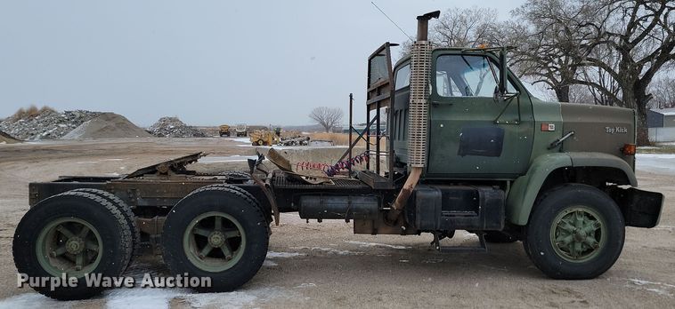 image for item KU9072 1984 GMC ME6500  semi truck