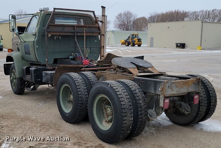 image for item KU9072 1984 GMC ME6500  semi truck