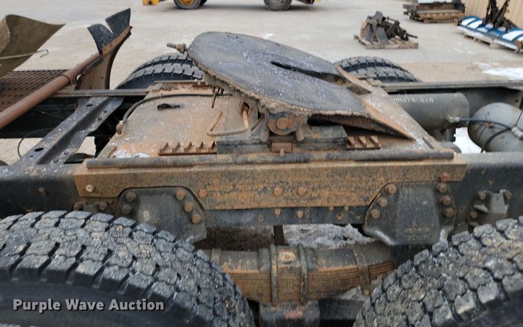 image for item KU9072 1984 GMC ME6500  semi truck