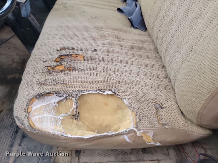 image for item KU9072 1984 GMC ME6500  semi truck