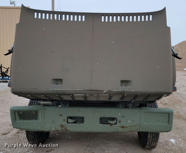 image for item KU9072 1984 GMC ME6500  semi truck