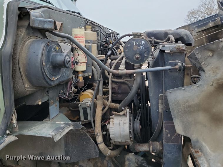 image for item KU9072 1984 GMC ME6500  semi truck