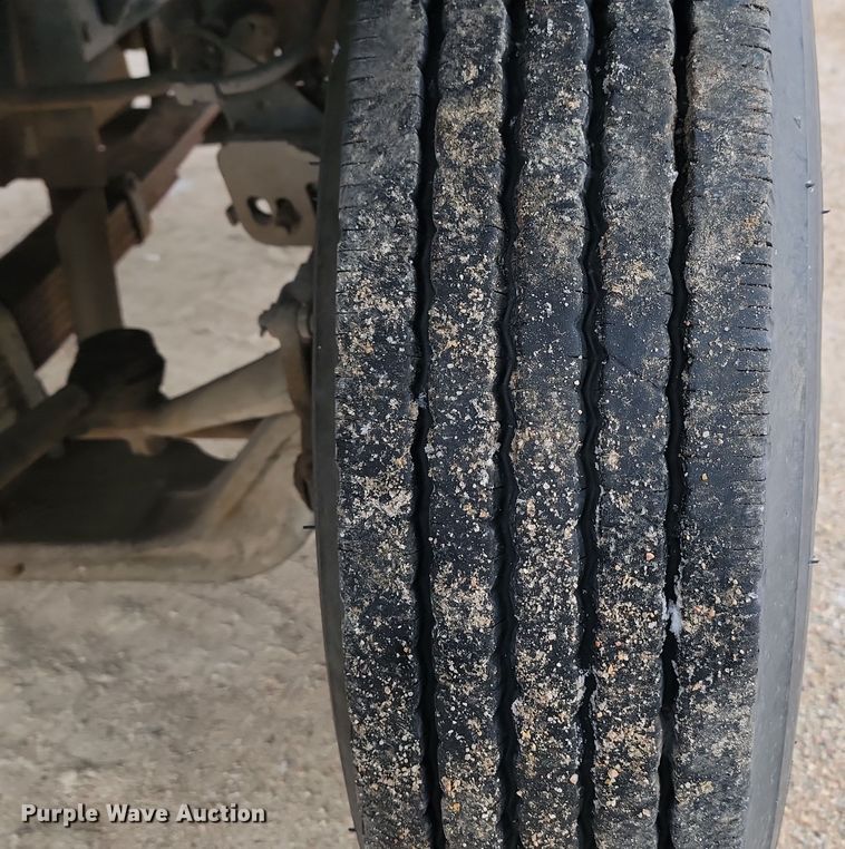 image for item KU9072 1984 GMC ME6500  semi truck