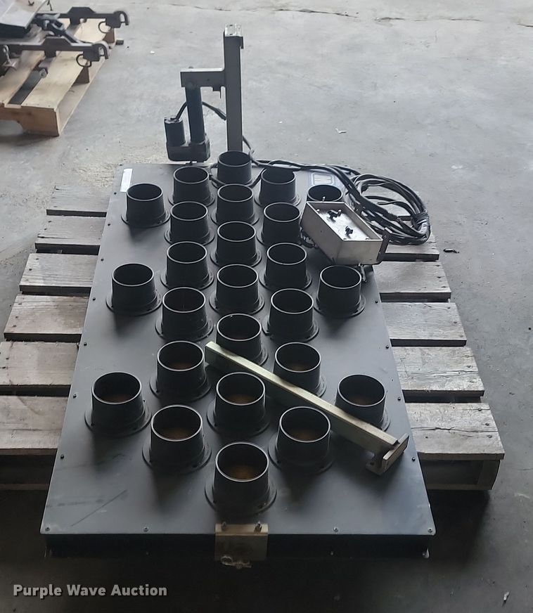 image for item KU9073 Arrow board