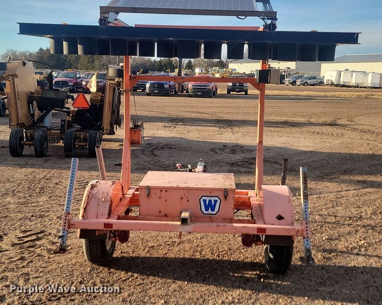 image for item KU9074 2006 Wanco WTSP  arrow board