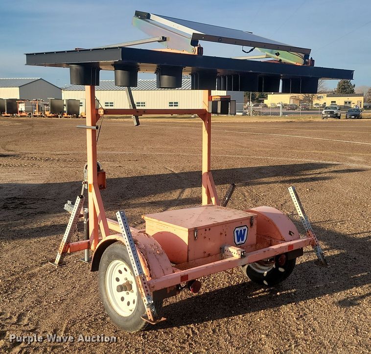 image for item KU9074 2006 Wanco WTSP  arrow board