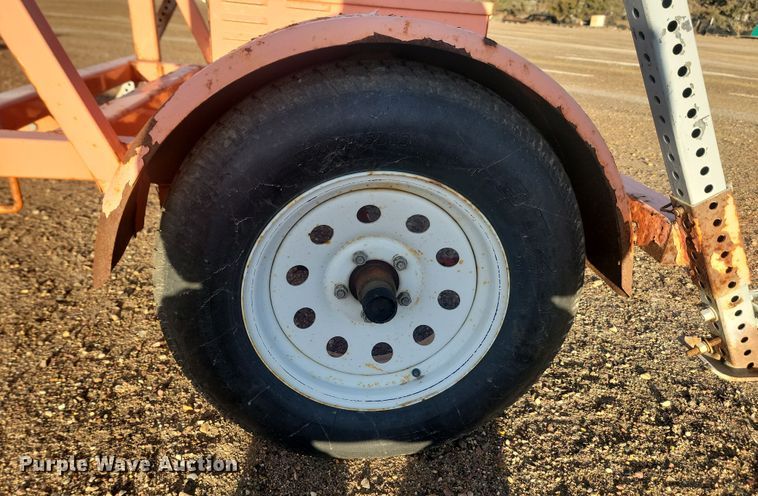 image for item KU9074 2006 Wanco WTSP  arrow board