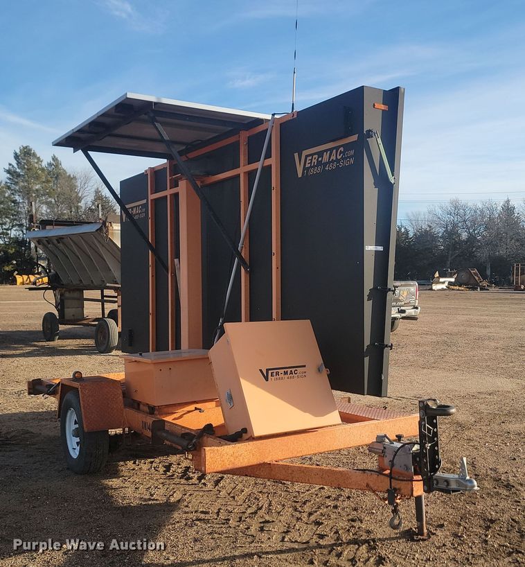 VerMac message board in Mitchell, SD Item KU9080 for sale Purple Wave