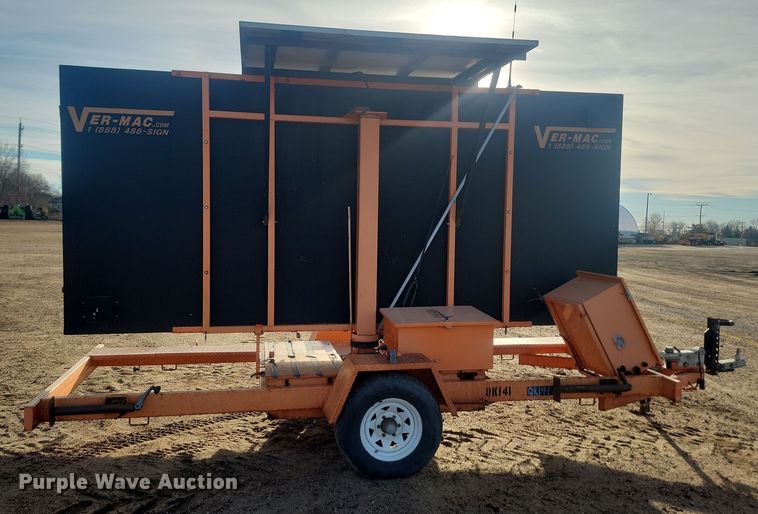 VerMac message board in Mitchell, SD Item KU9080 for sale Purple Wave