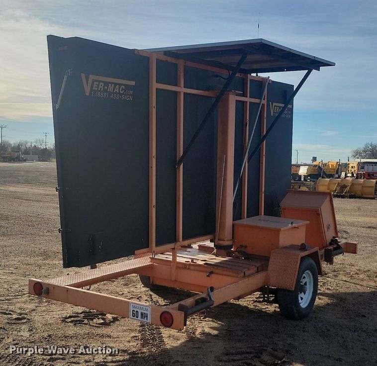 VerMac message board in Mitchell, SD Item KU9080 for sale Purple Wave