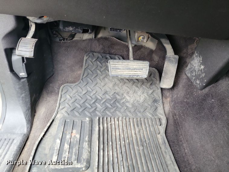 image for item LC9388 2013 Chevrolet Silverado 1500  Ext. Cab pickup truck