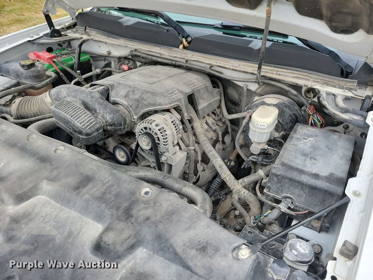 image for item LC9388 2013 Chevrolet Silverado 1500  Ext. Cab pickup truck