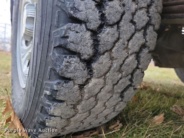 image for item LC9388 2013 Chevrolet Silverado 1500  Ext. Cab pickup truck