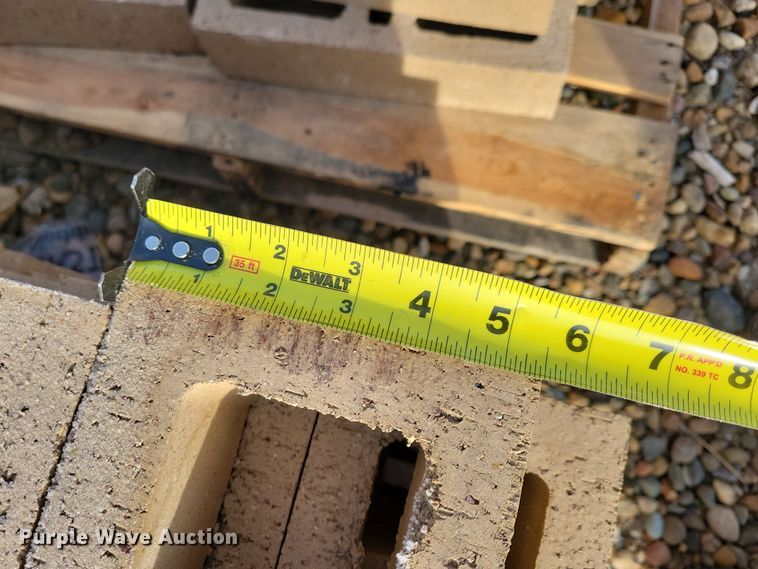 image for item LC9411 Approximately 13 pallets of bricks