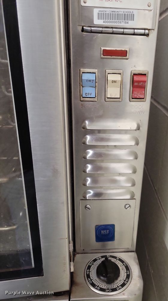 image for item LC9414 Blodgett EF111  oven