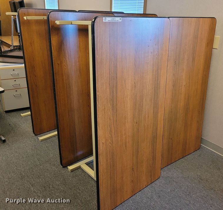 image for item LC9415 (6) desks