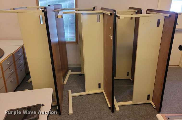 image for item LC9415 (6) desks