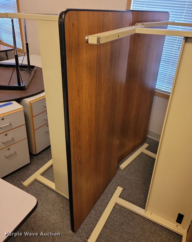 image for item LC9415 (6) desks