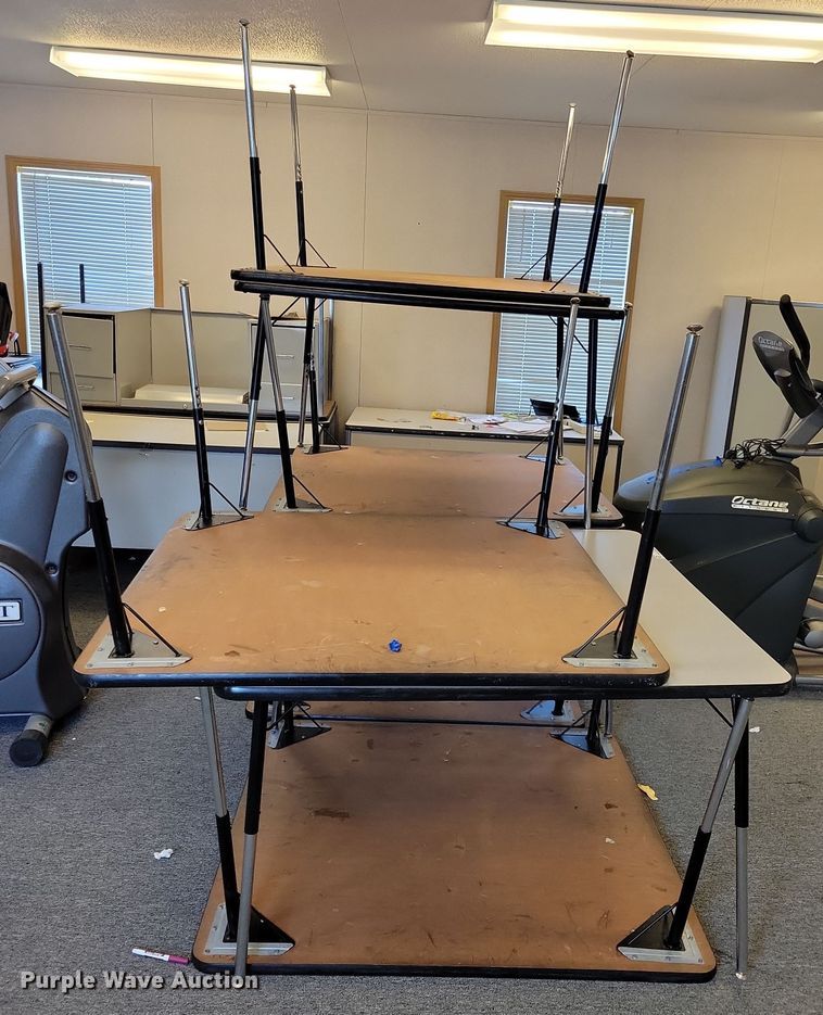 image for item LC9418 (8) tables