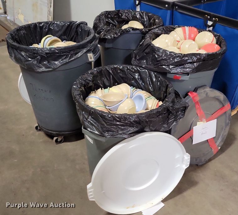 image for item LC9429 (4) bins of bowls