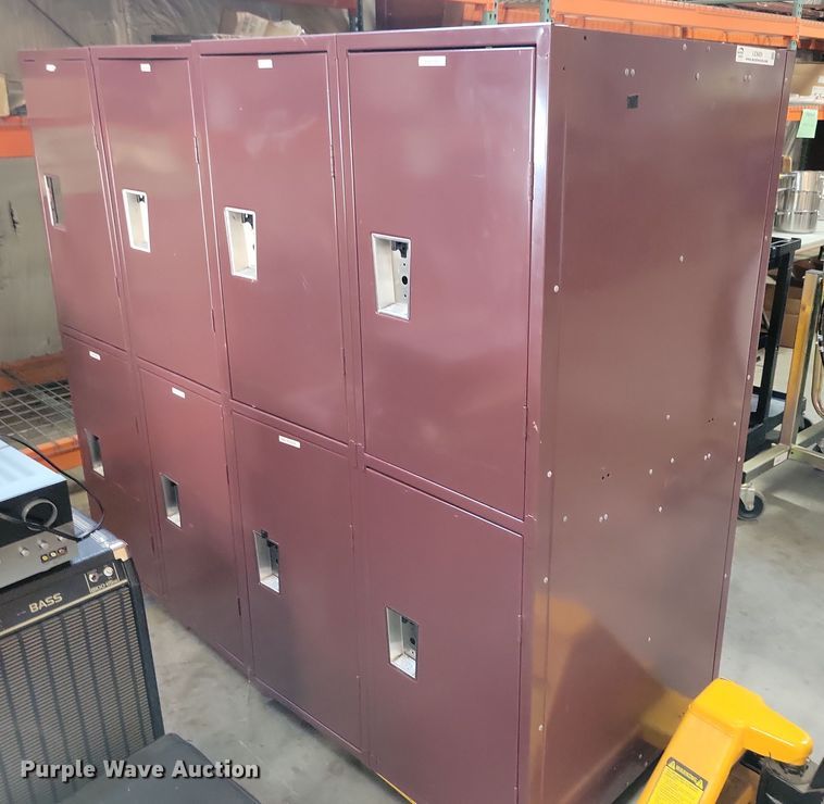 image for item LC9431 Lockers