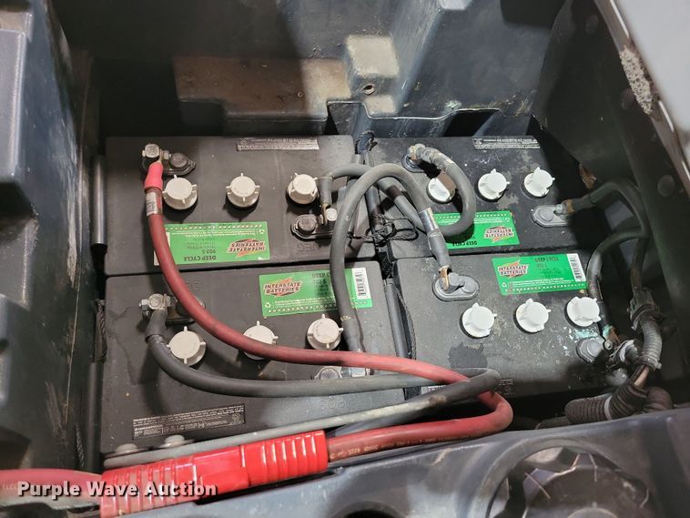 image for item LC9436 Nilfisk ES4000  carpet extractor