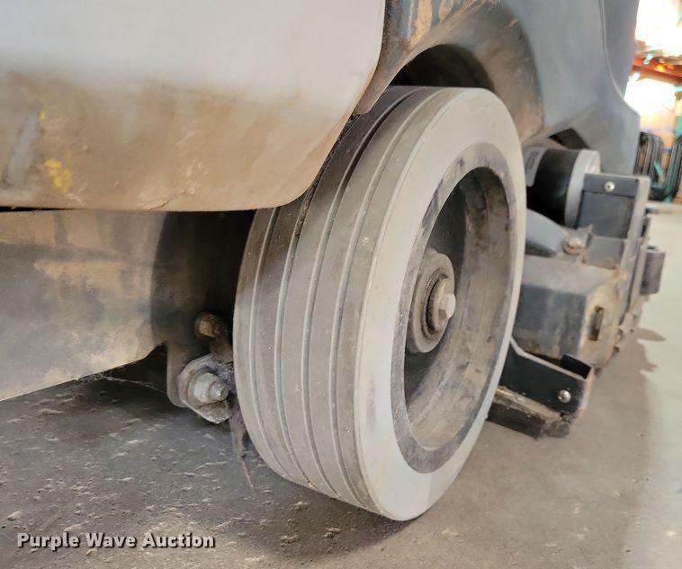 image for item LC9436 Nilfisk ES4000  carpet extractor