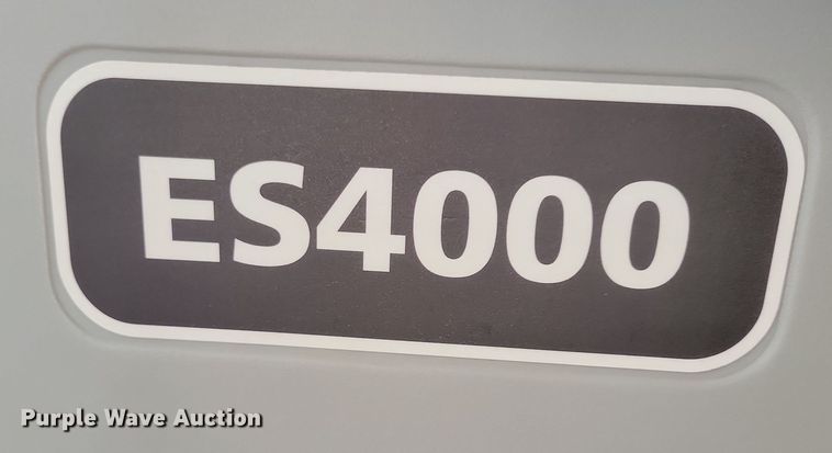 image for item LC9436 Nilfisk ES4000  carpet extractor