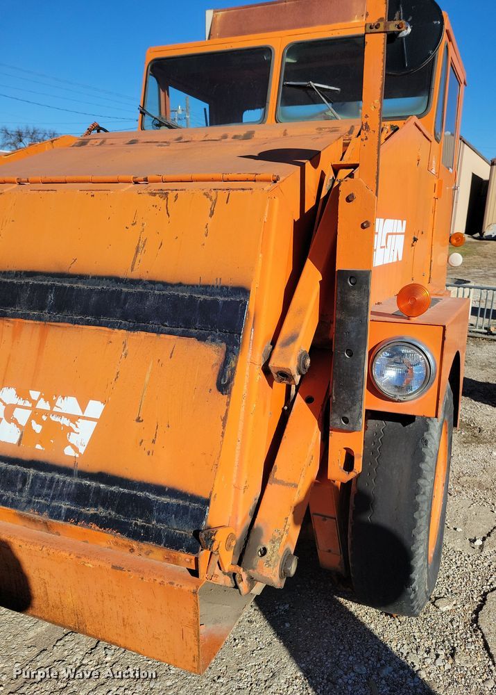 image for item LC9465 Elgin Pelican  sweeper