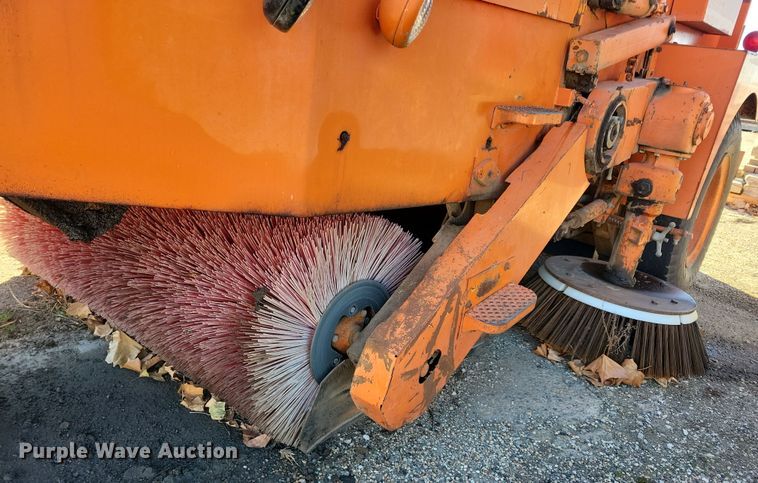 image for item LC9465 Elgin Pelican  sweeper