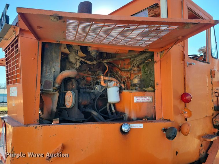 image for item LC9465 Elgin Pelican  sweeper