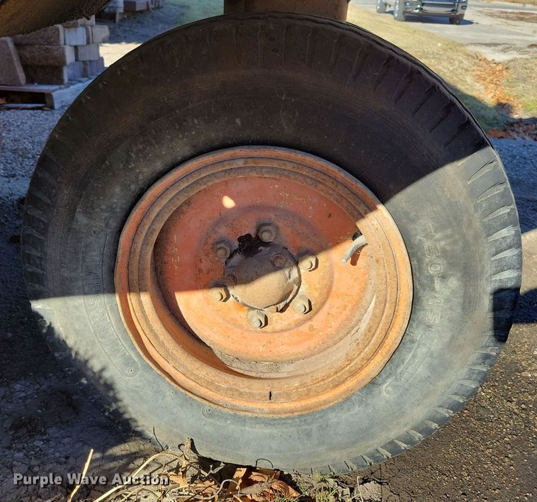 image for item LC9465 Elgin Pelican  sweeper