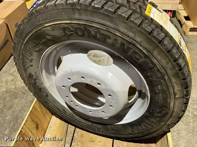 image for item LD9290 (3) tires