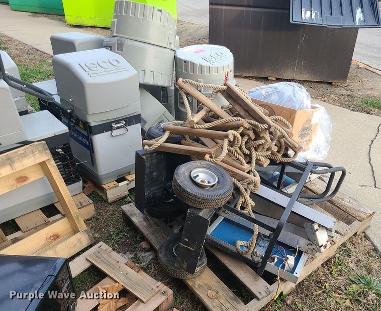 image for item LJ9412 Lab equipment