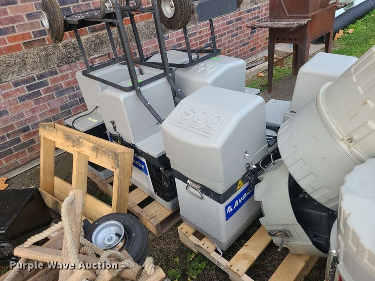 image for item LJ9412 Lab equipment