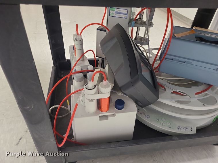 image for item LJ9412 Lab equipment