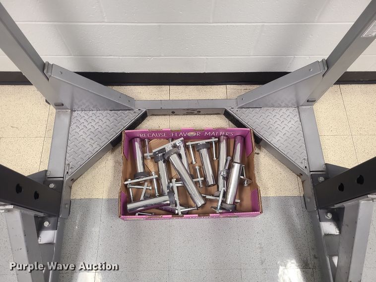 image for item LJ9418 Hammer Strength  squat rack