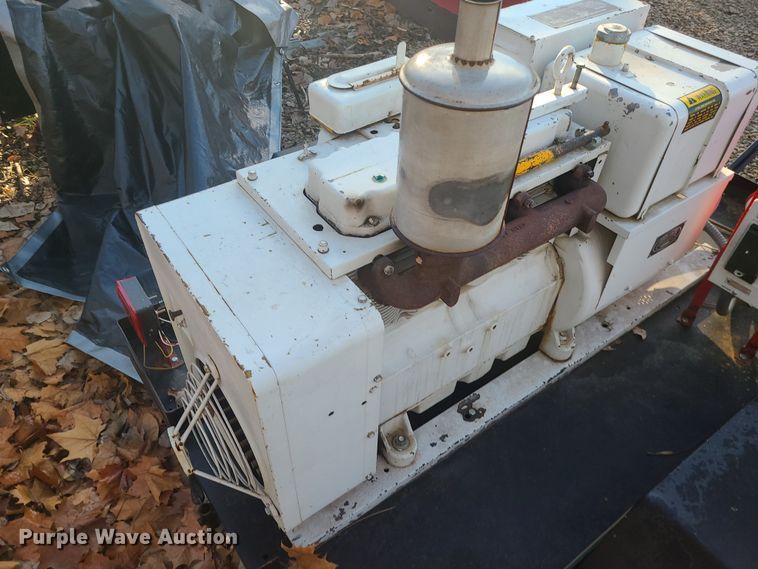 image for item LJ9432 Onan J120-S/967F  generator