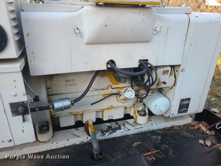 image for item LJ9432 Onan J120-S/967F  generator