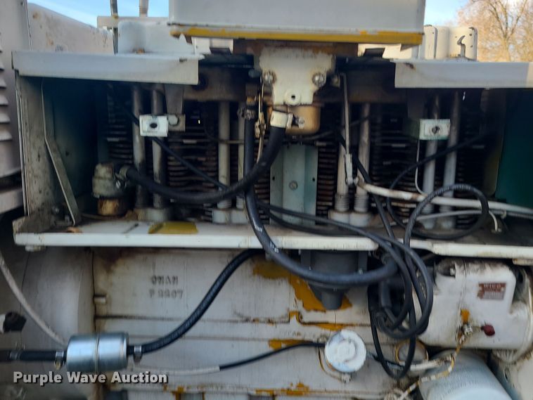 image for item LJ9432 Onan J120-S/967F  generator