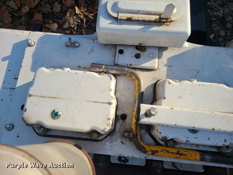 image for item LJ9432 Onan J120-S/967F  generator