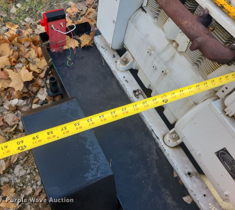 image for item LJ9432 Onan J120-S/967F  generator