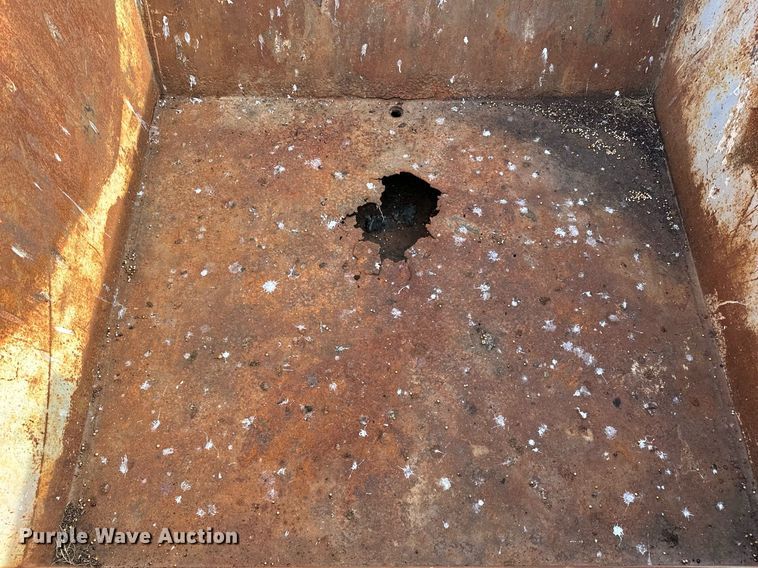 image for item LK9669 (13) dumpsters