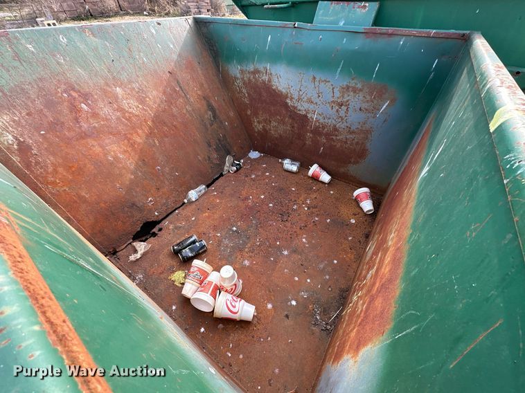 image for item LK9669 (13) dumpsters