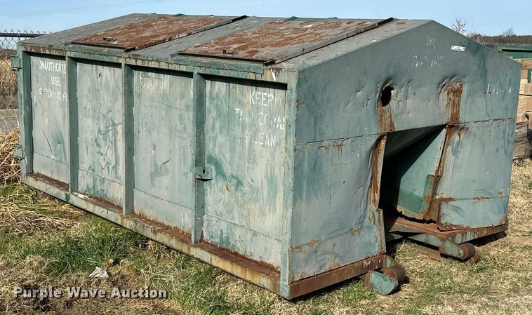 image for item LK9674 Roll-off dumpster