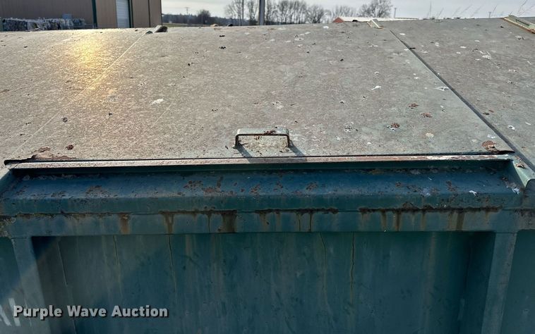 image for item LK9674 Roll-off dumpster