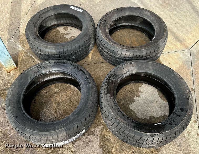 image for item LK9678 (4) Firestone Firehawk GT Pursuit tires